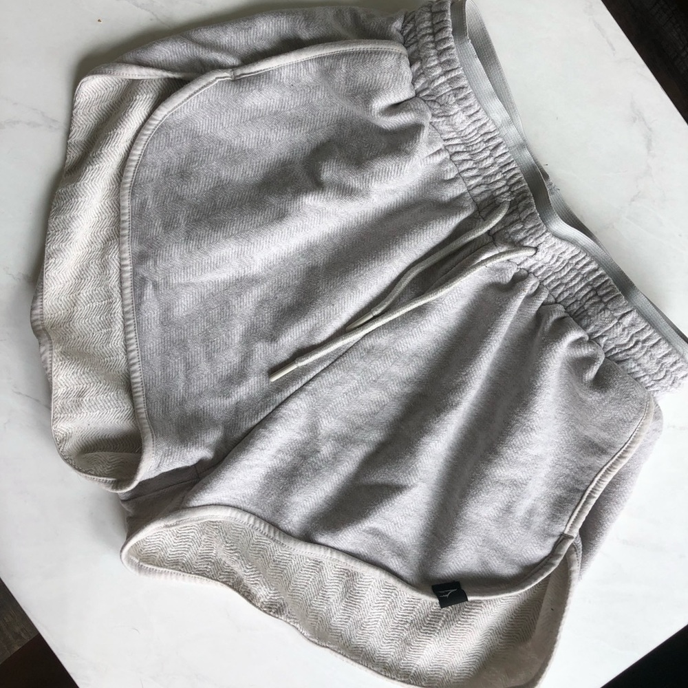 Gym shark high waisted shorts